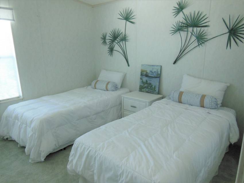 1435 Crooked Creek Trail a Lakeland, FL Mobile or Manufactured Home for Sale